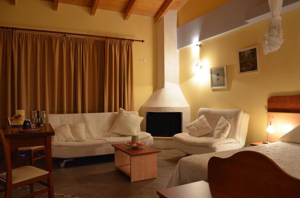 Aparthotel Ktima Xiliadou Chiliadou  Zimmer foto