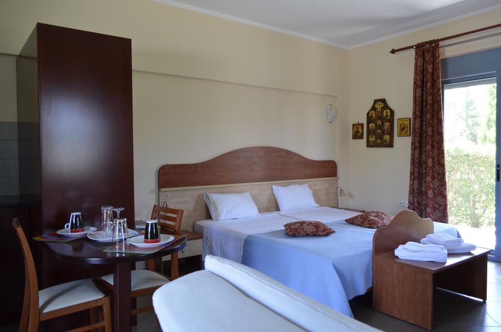 Aparthotel Ktima Xiliadou Chiliadou  Exterior foto